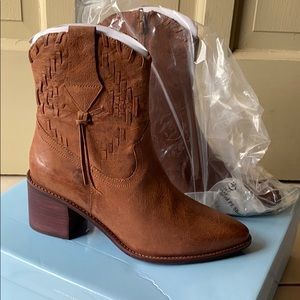 Seychelles cowboy booties size 6 BRAND NEW!